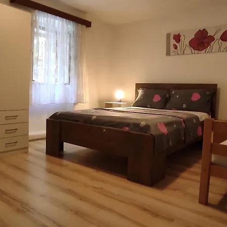 Charming City Centre Apartment * Omis