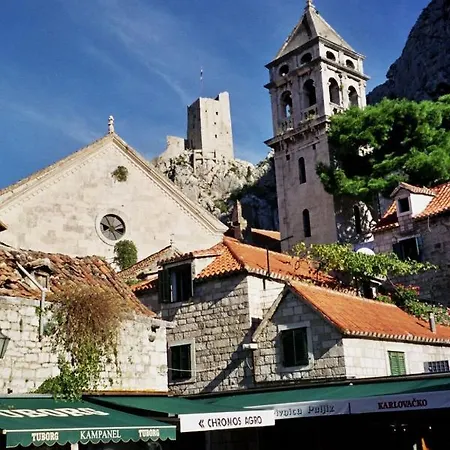 Charming City Centre Apartment Apartment Omis